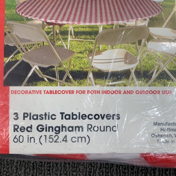 Kwik-Covers 2 Custom Fit Plastic Table covers Red Gingham Round Reusable 60 in. - Picture 6 of 9